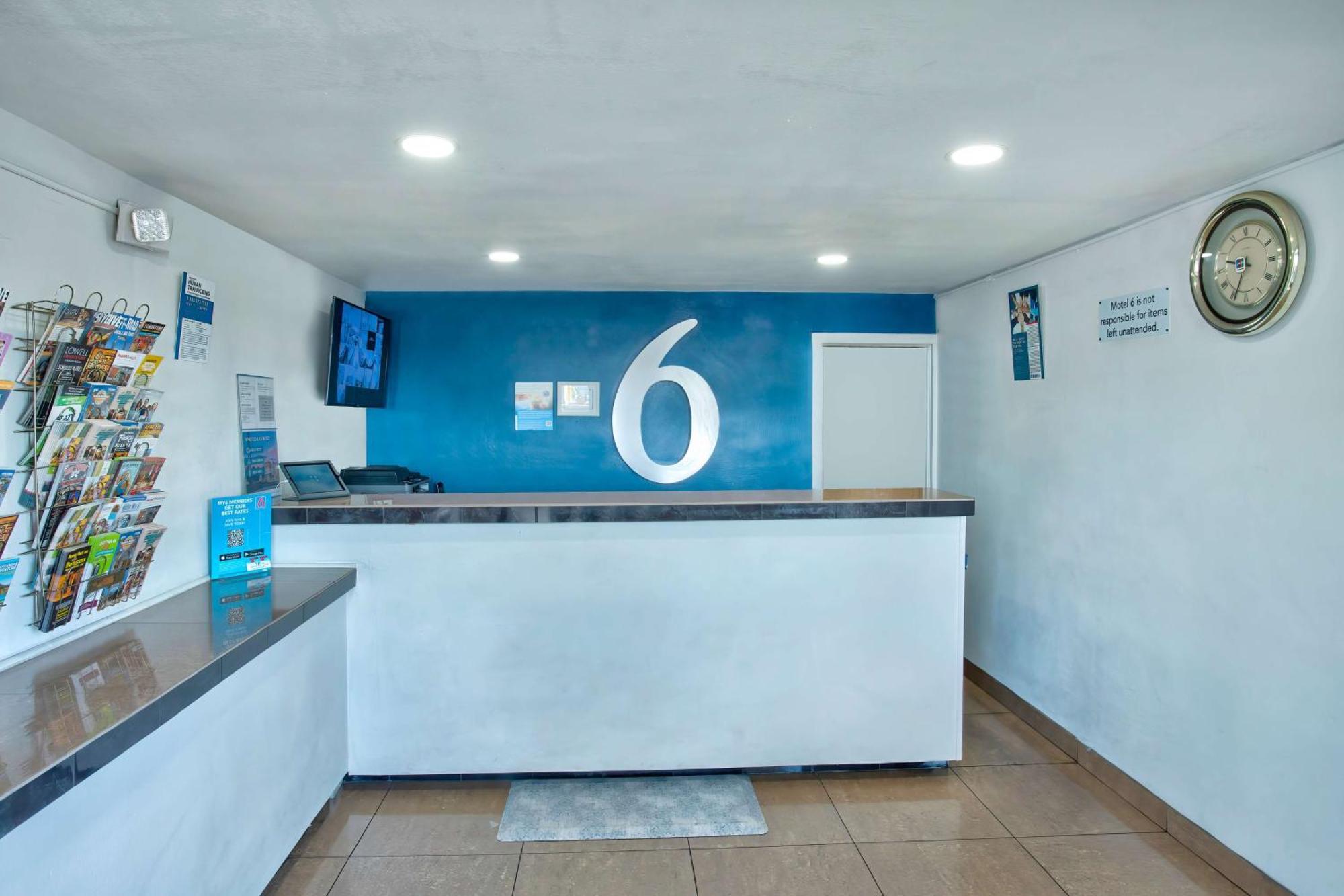 Motel 6 Tucson, Az - East Williams Center Zewnętrze zdjęcie