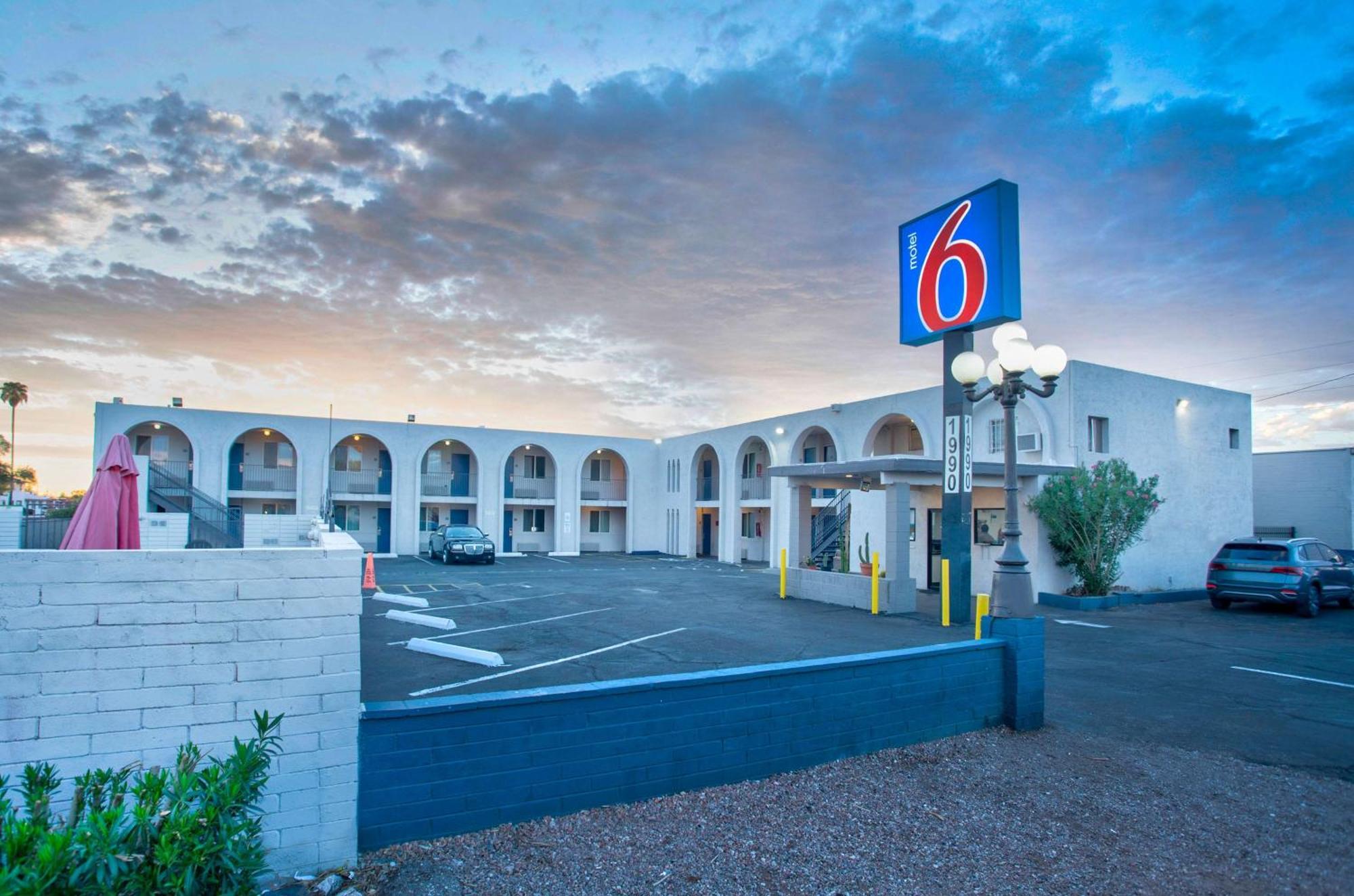 Motel 6 Tucson, Az - East Williams Center Zewnętrze zdjęcie